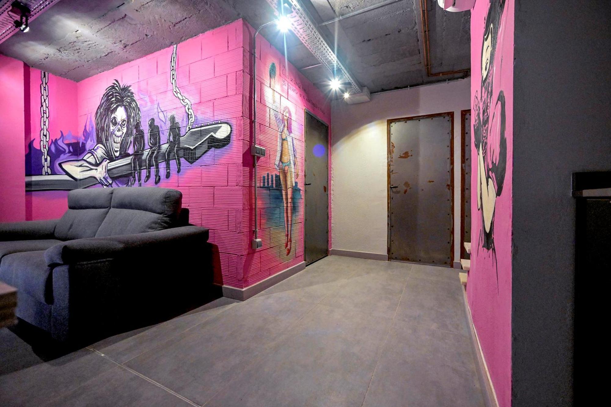 Apartamentos Nirvana Y Averno Águilas Kültér fotó